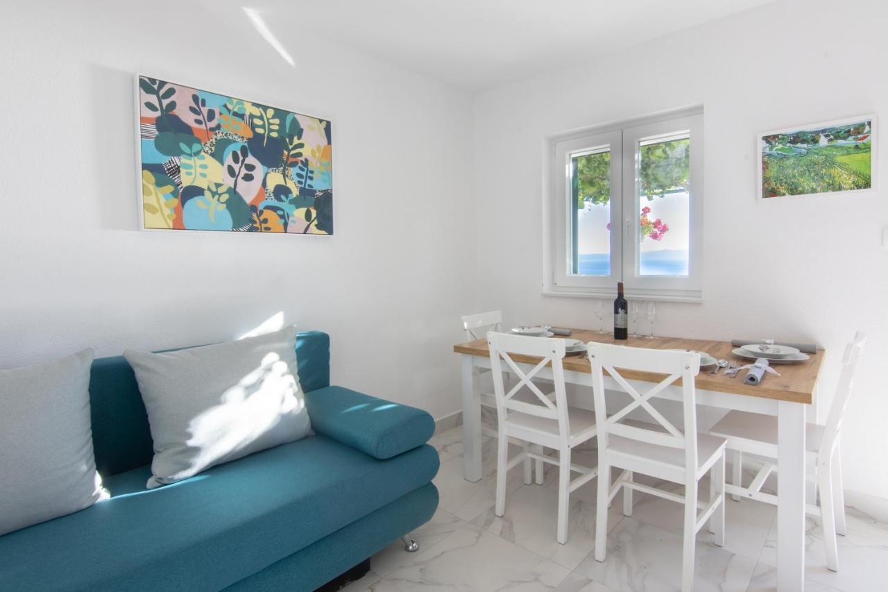 Villa Pelargonia Makarska Bagian luar foto
