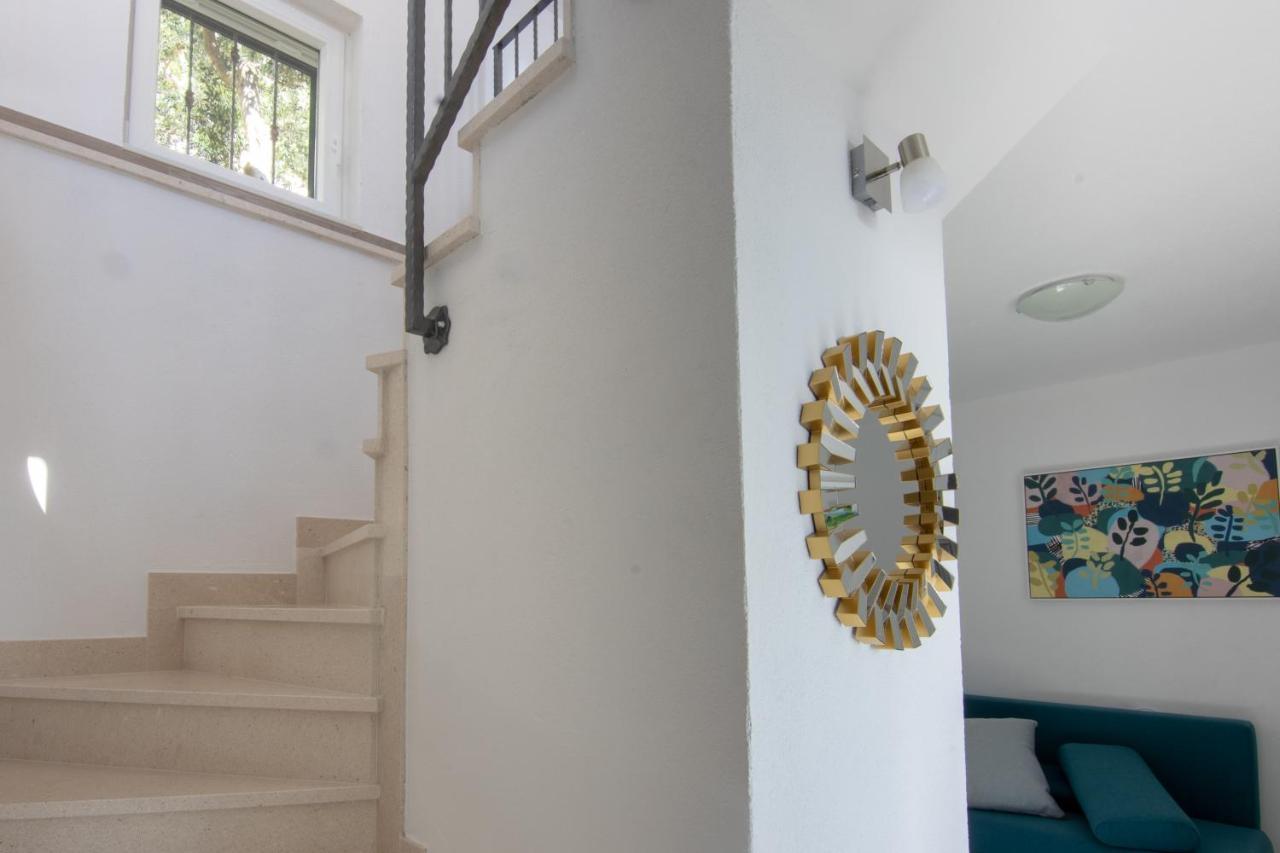 Villa Pelargonia Makarska Bagian luar foto