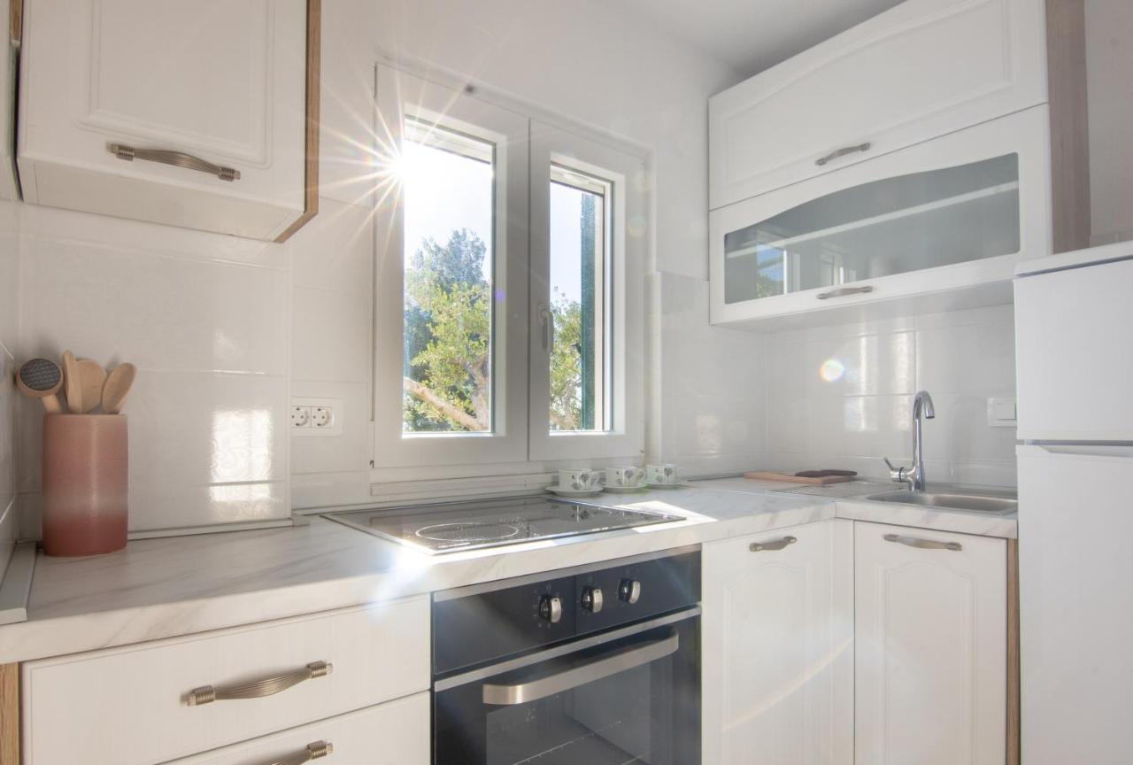 Villa Pelargonia Makarska Bagian luar foto